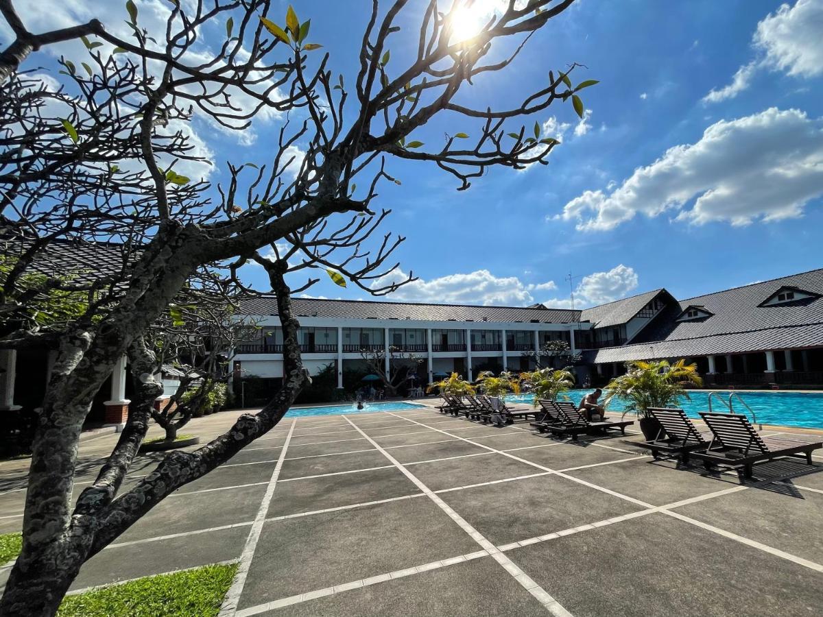 Korat Resort Hotel Nakhonratchasima Exterior foto