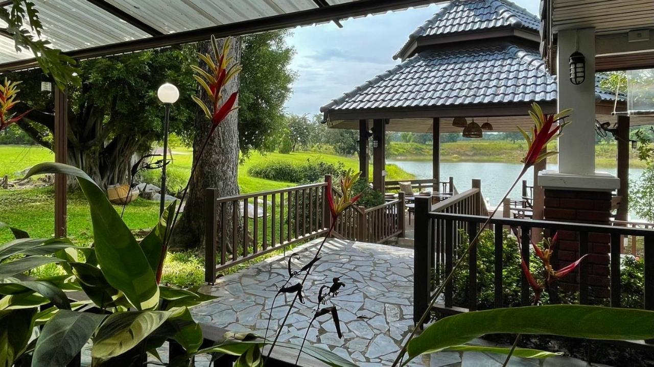 Korat Resort Hotel Nakhonratchasima Exterior foto